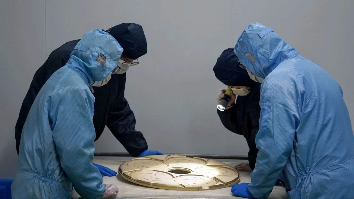 نرحب بالعملاء لزيارة طلاء Coating/ TAC من Venteksemicon و Epitaxy Process Factory